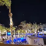 Beautiful Naxos House Апартаменты Джардини-Наксос