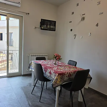 Beautiful Naxos House * 贾迪尼-纳克索斯