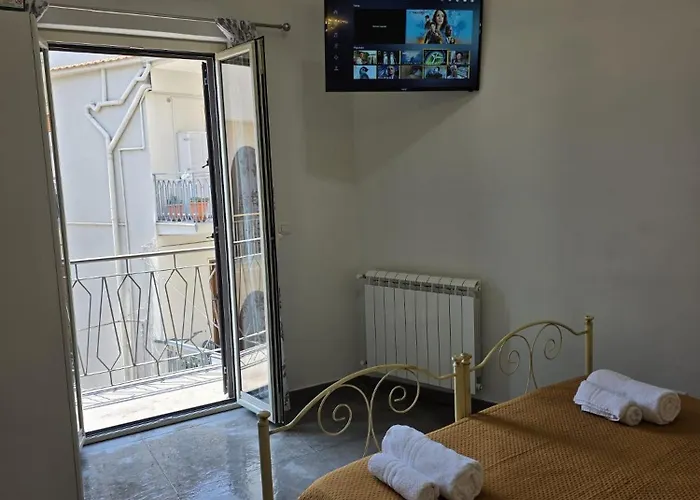 Beautiful Naxos House Giardini Naxos